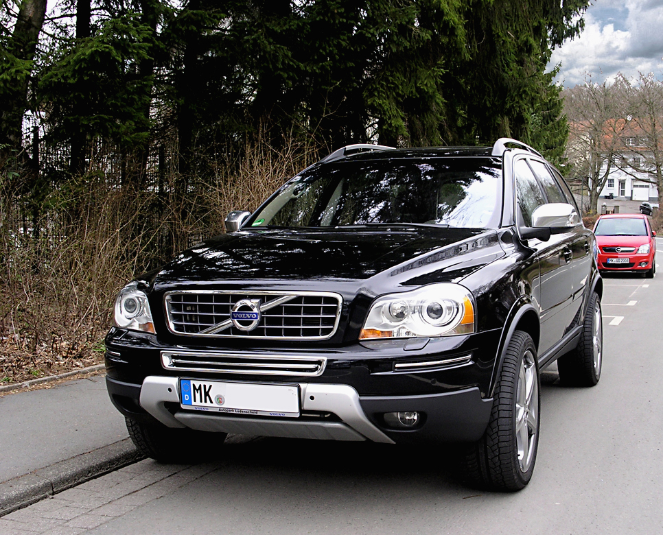 26.03.2011: Volvo XC  90 AW ...      