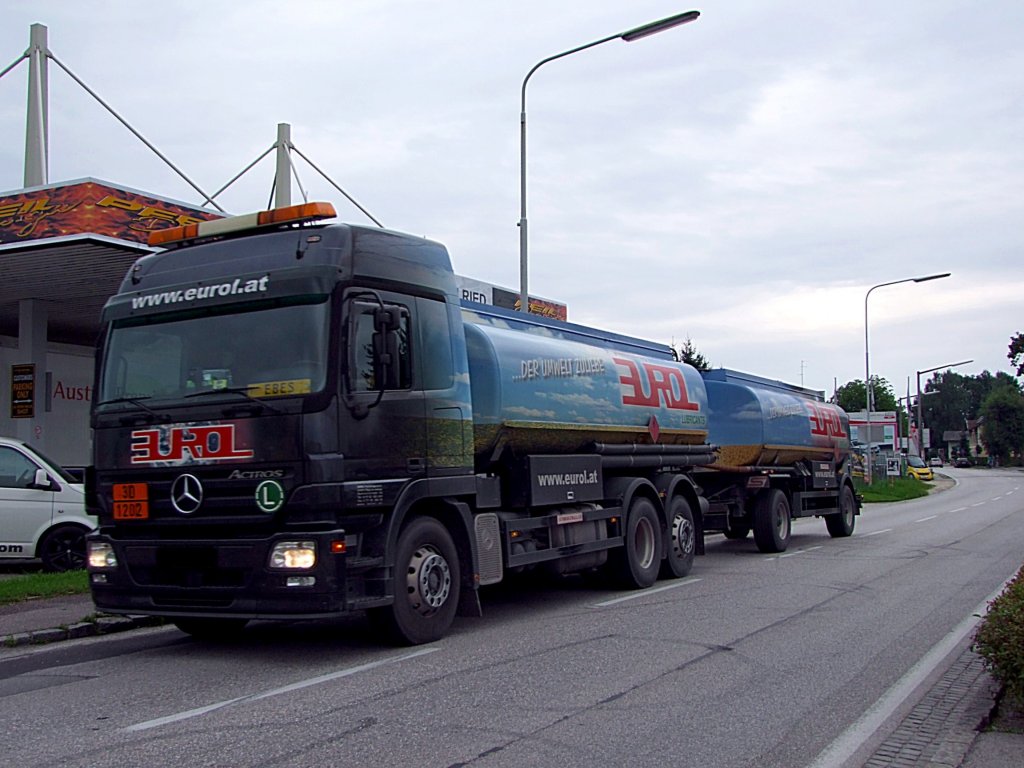 ACTROS von EUROL mit einer Ladung Diesel/Heizl; 100518