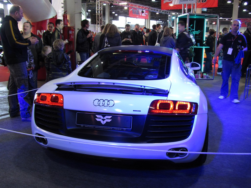 Audi R8, ausgestellt beim Carstyling Tuning Show 2012