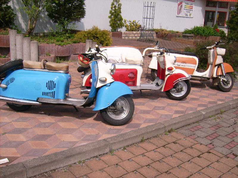 Berliner Roller und Troll 1 beim jhrlich am 1.Mai stattfindenten Oldtimertreffen am Nutzfahrzeugmuseum Hartmannsdorf