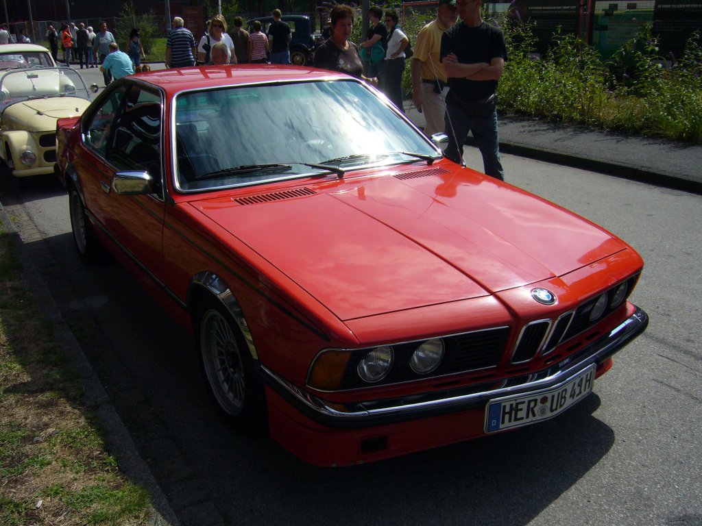 BMW 6´er Reihe (E24). 1975-1989. Dieser E24 ist mit zeitgenssischen Alpinafelgen ausgestattet. Oldtimertreffen Kokerei Zollverein.