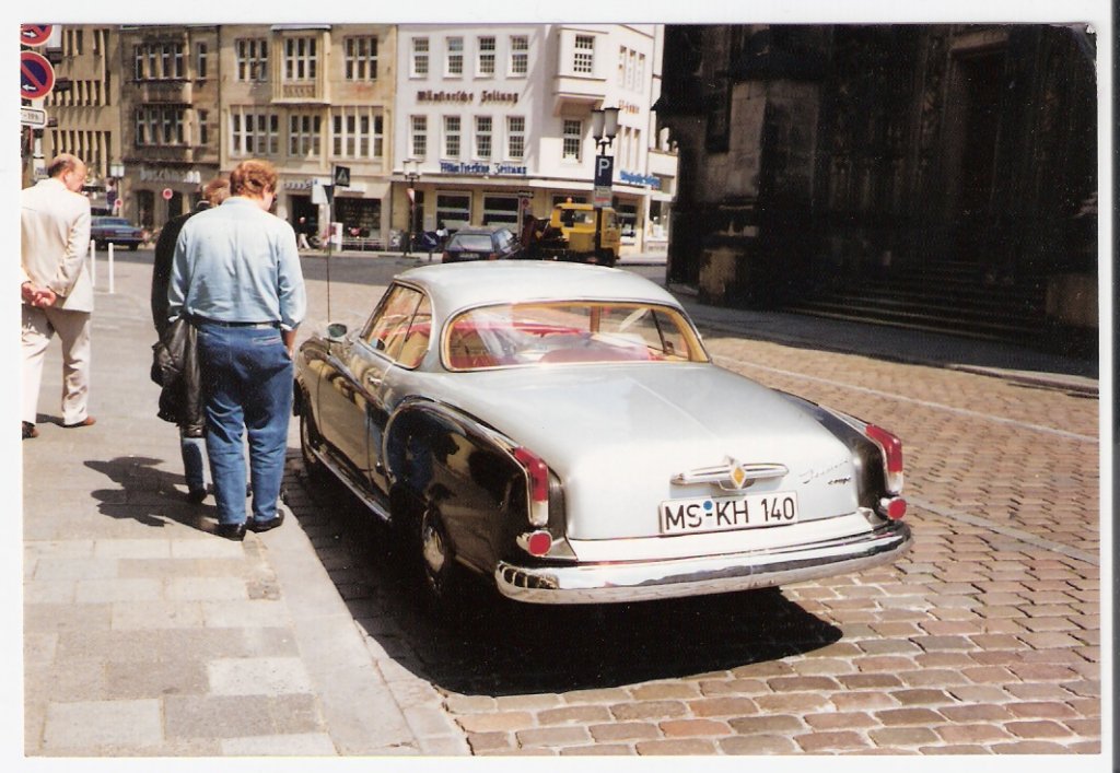 Borgward Isabella Coupe auf dem Mnsteraner Prinzipalmarkt/Sommer 1987
