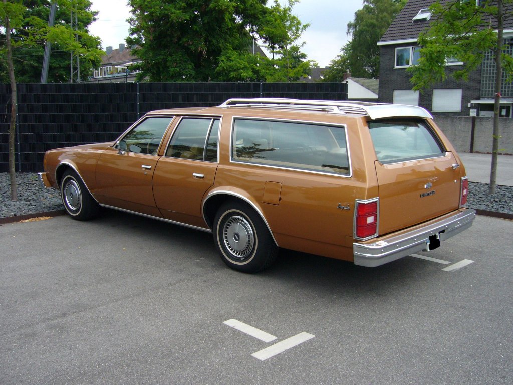 Chevrolet Impala Estate von 1978. US-Treffen am Dsseldorfer Meilenwerk.