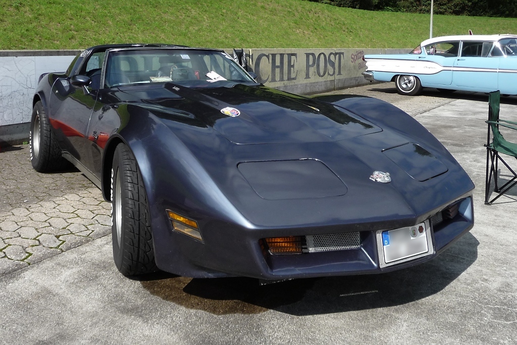 Corvette C3 Stingray Coupe aus den 1970er Jahren zu sehen