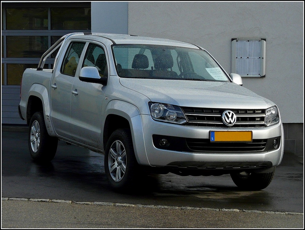 Das neueste Modell von Volkswagen der  AMAROK  aufgenommen am 16.10.2010. 