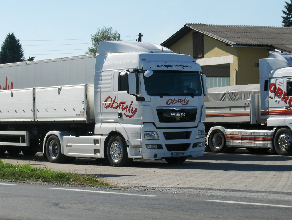 Der neue MAN TGX 18.440 Efficient Line der Firma Obruly Transporte in Landscha am 2.10.2011 