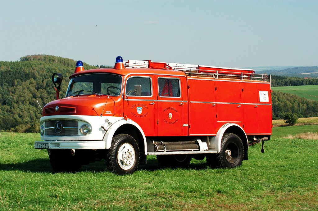 ehemaliges Tanklschfahrzeug TLF 16 der Feuerwehr Wilkau-Halau/Sachsen