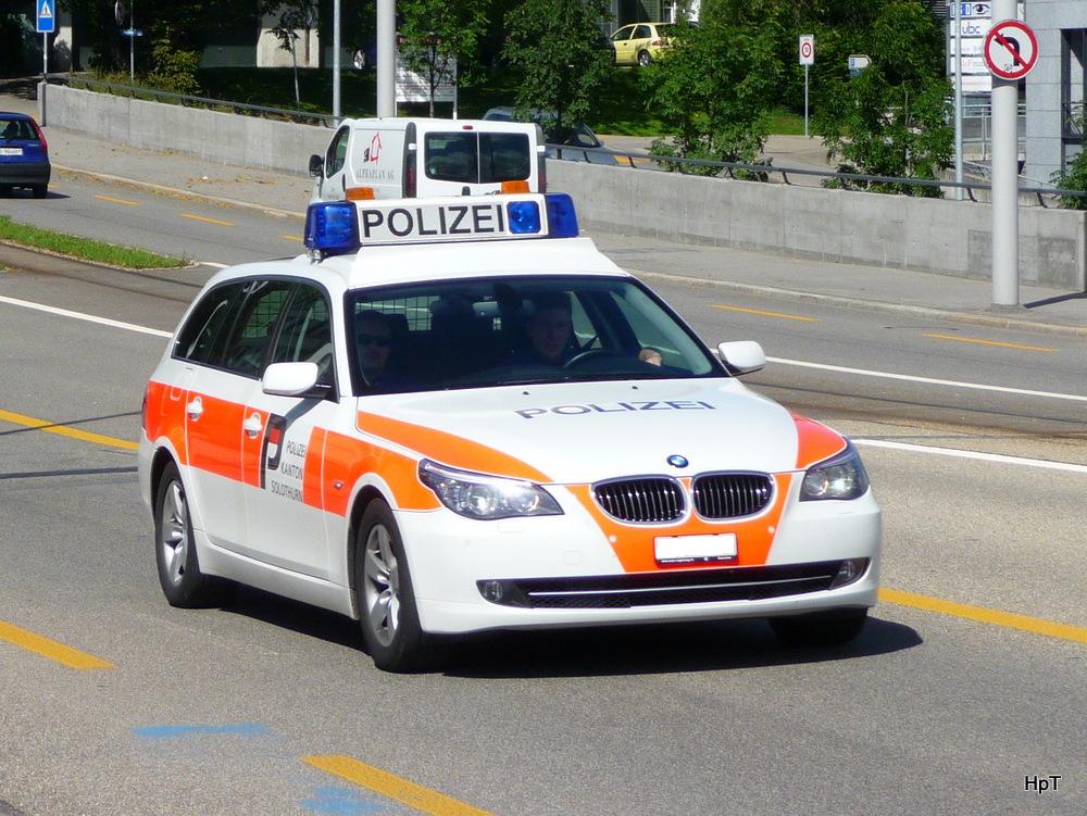 Eim BMW Streifenwagen unterwegs in der Stadt Solothurn am 08.09.2010