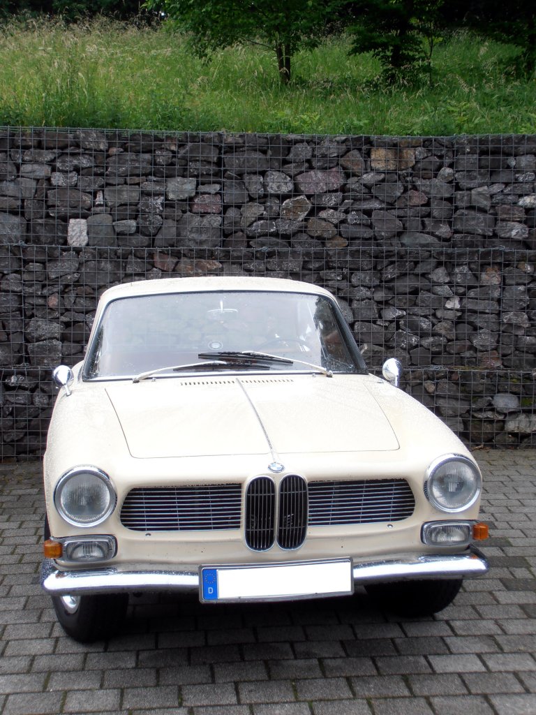 Ein alter BMW Oldtimer in Zeulenroda. Foto 20.06.2012
