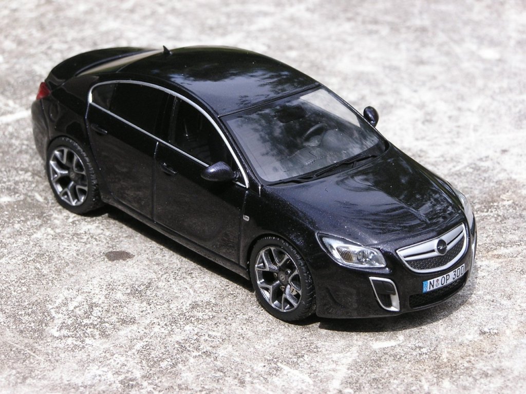 Ein gutgelungene Modell von Schucho, der Opel Insignia in 1/43
Foto: September, 2010