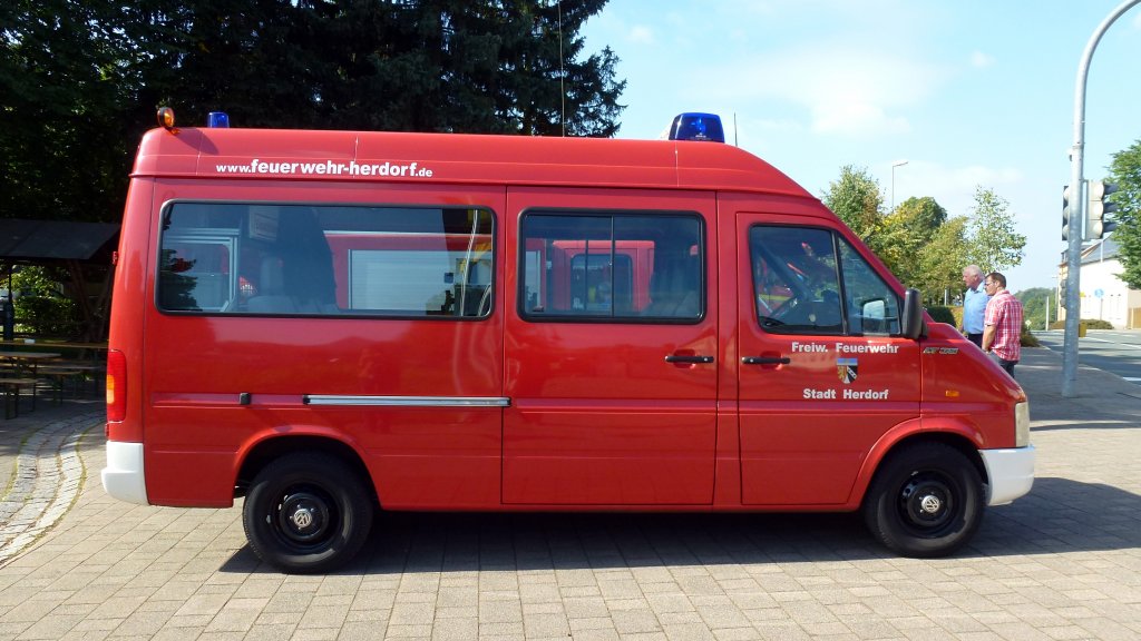 Ein Mannschaftstransportfahrzeug MTF VW-LT 35 der Freiwillige Feuerwehr Herdorf. 
Zu sehn beim Fest 120 Jahre Freiwillige Feuerwehr Langenwolschendorf. Foto 08.09.2012