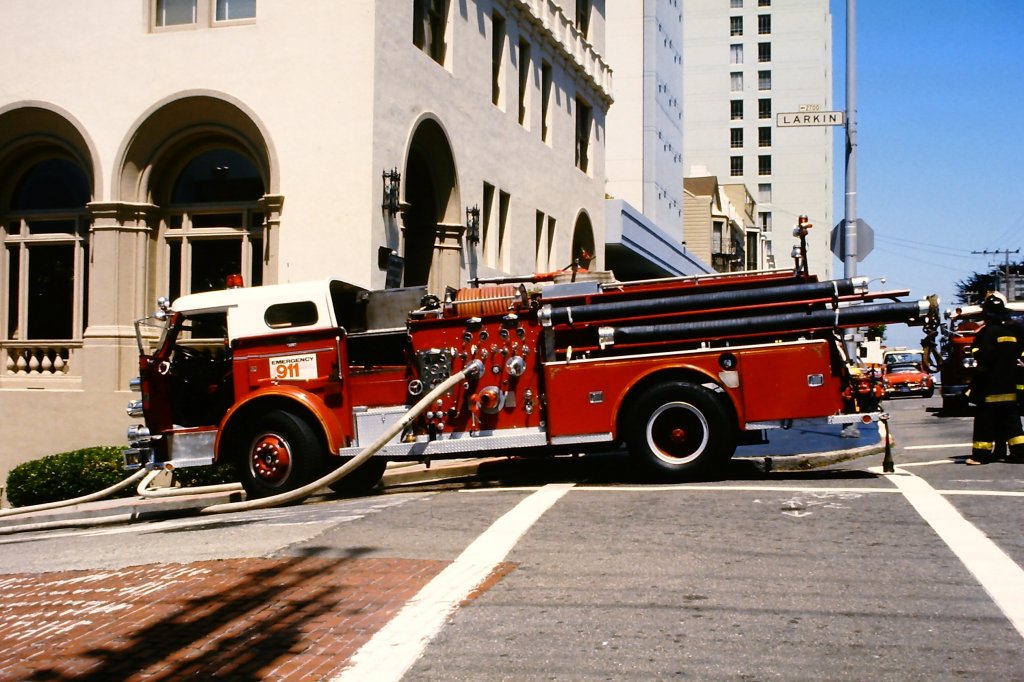 Einsatz in San Francisco am 18. Juni 1987. Lschfahrzeuge/pumper ´60 American LaFrance 900 Series. 