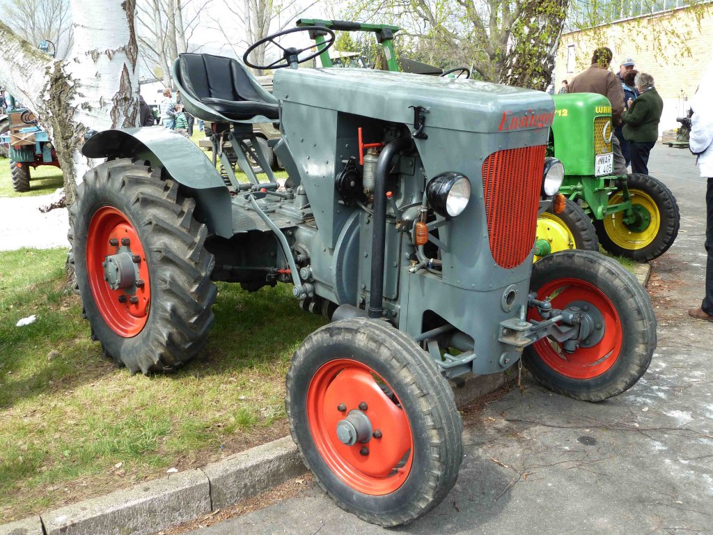 Ensinger wird prsentiert bei der Oldtimerausstellung der Traktor-Oldtimer-Freunde Wiershausen, April 2012 
