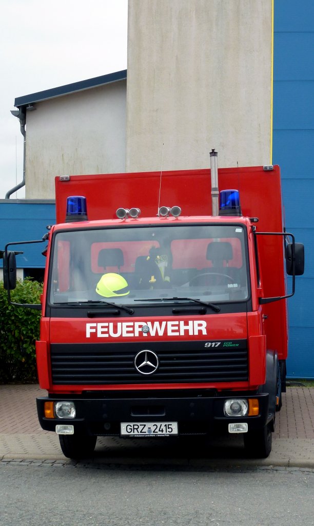 Feuerwehrfahrzeug Gertewagen Atemschutz Strahlenschutz GW-AS der Freiwillige Feuerwehr Zeulenroda. Foto 11.08.2012