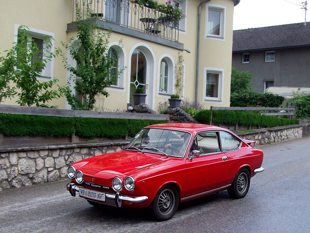 FIAT-ABARTH_1000OTS tourt mit seinen 80PS bei der Oldtimerrundfahrt in Neukirchen/Vckla;090705