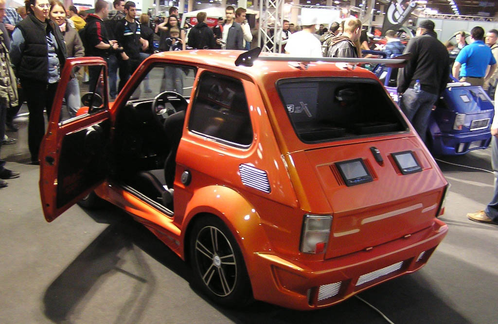 Getunterter Polski Fiat 126 Fotografiert auf dem Carstyling Tuning Show am