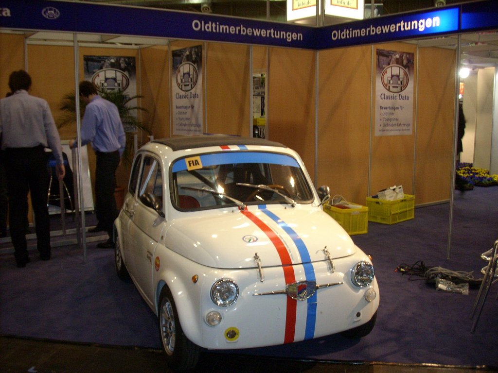 Giannini 590GT. Die rmischen Brder Attilio und Domenico Giannini bauten auf Basis des Fiat 500 ab 1964 ziemlich heie Rennsemmeln, die auch den Namen Giannini trugen. Technoclassica 27.03.2008.