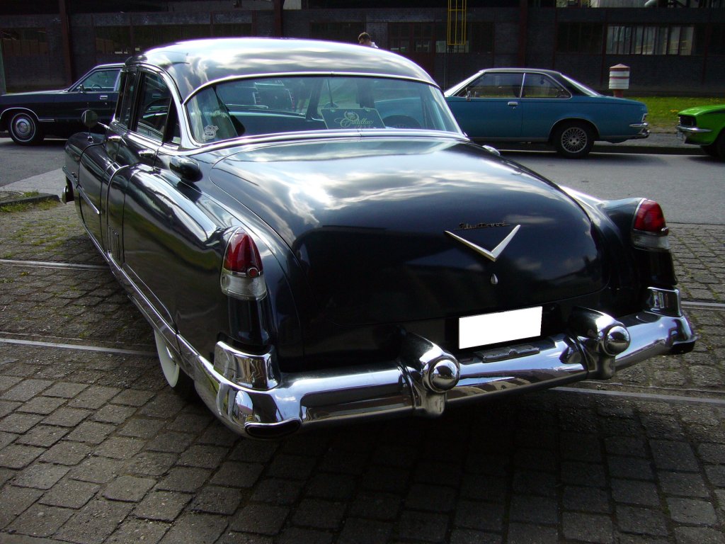 Heckansicht eines 1954´er Cadillac Series 60 fourdoor Sedan. Oldtimertreffen Kokerei Zollverein am 05.05.2013.