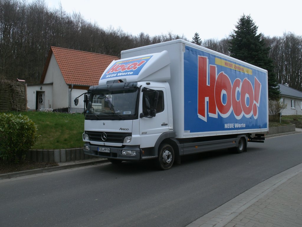 In Patzig lieferte dieser Mercedes Kasten-LKW,am 22.April 2013,Mbel ab.