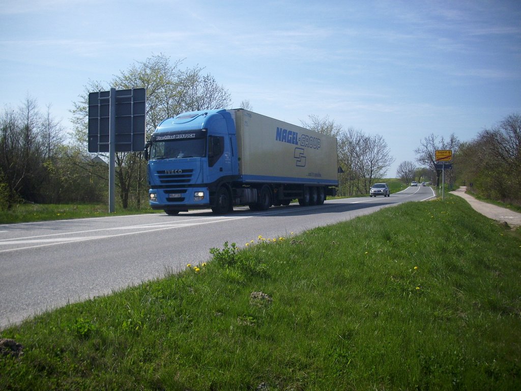 Iveco Sattelzug von Nagel in Sassnitz am 30.04.2012