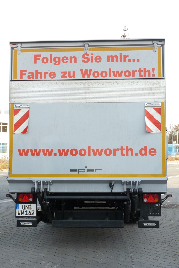 Kofferhnger WOOLWORTH Hebebhne mit nettem Spruch in Herten am 28,12,2011