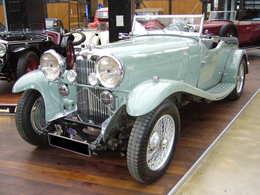 Lagonda M45 T9 Open Tourer. 1934 - 1935. Ein Lagonda M45 war im Jahre 1935 der Siegerwagen in Le Mans. Der 6-Zylinderreihenmotor leistet 118 PS aus 4.453 cm. Classic Remise Dsseldorf am 26.02.2012.