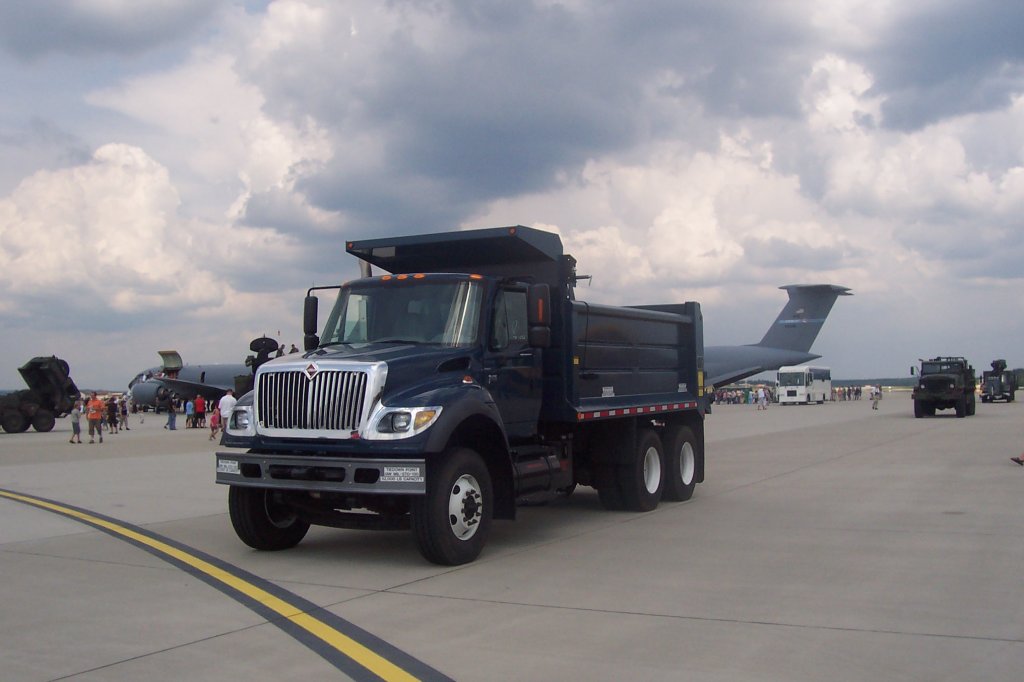 Lastwagen International - Spangdahlem Air Base - United States Air Force

aufgenommen whrend des Tag der offenen Tr am 26. Juli 2008


