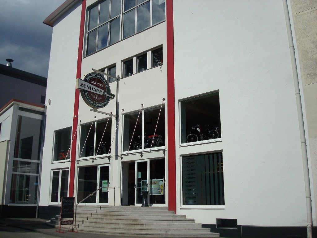Mattes-Zndapp-Museum in Sigmaringen, auf 700 Quadratmetern werden ber 100 Stcke aus der Firmengeschichte von 1917-84 prsentiert, weltweit einmalige Sammlung, Aug.2010