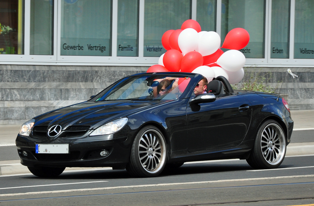 Mercedes als  Hochzeitsauto  in Bonn - 28.05.2011