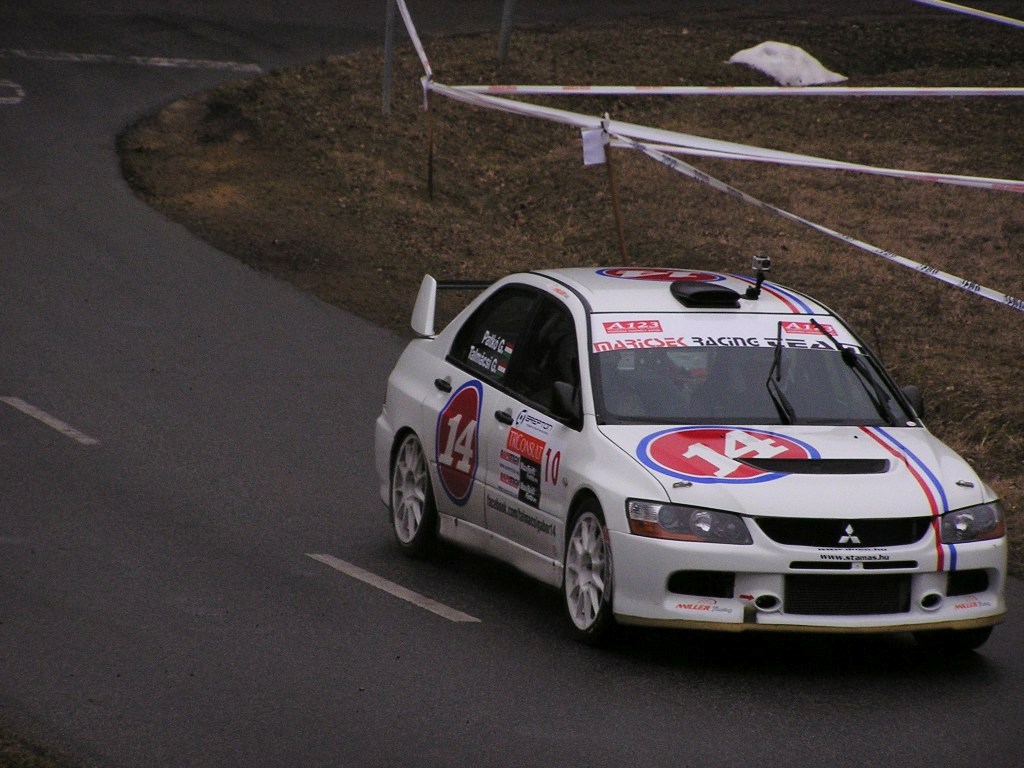 Mitsubishi Lancer EVO. Foto: Rallye Sprint, bei Abaliget (11.03.2012).