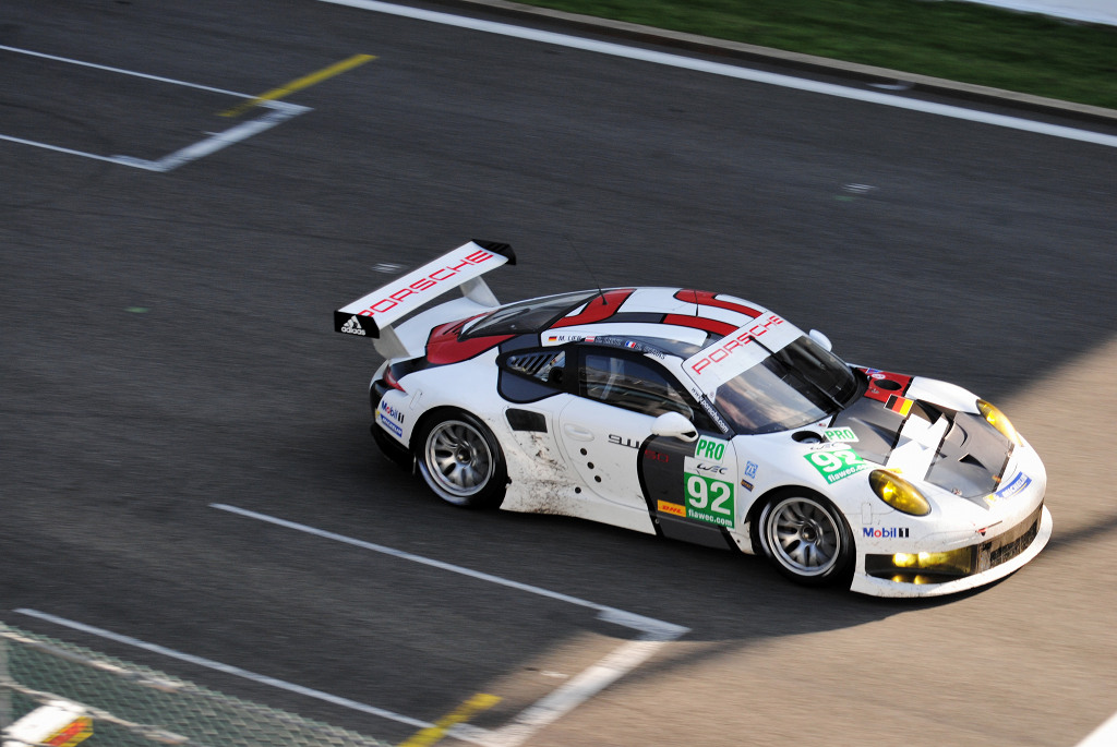Mitzieher von der Startnr. 92 bei WEC 6h Spa-Francorchamps (PRO), am 4.5.13
Porsche AG Team Manthey, Porsche 911 RSR