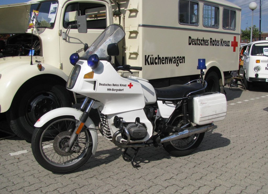 Motorrad BMW 60/7 des  DRK , Baujahr 1980, aus der Hansestadt Hamburg (HH) gesehen beim Oldtimer-Event des TV Nord, Hamburg [16.09.2012]

