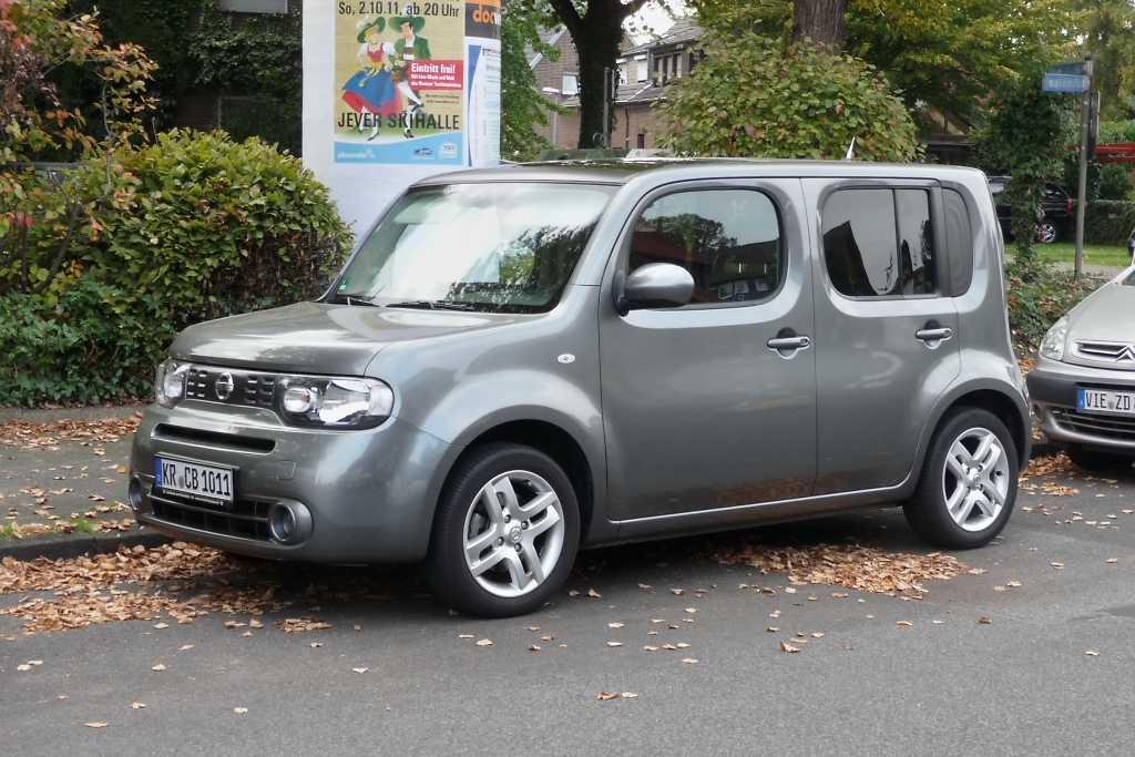 Nissan Cube in St. Tnis (27.9.2011)
