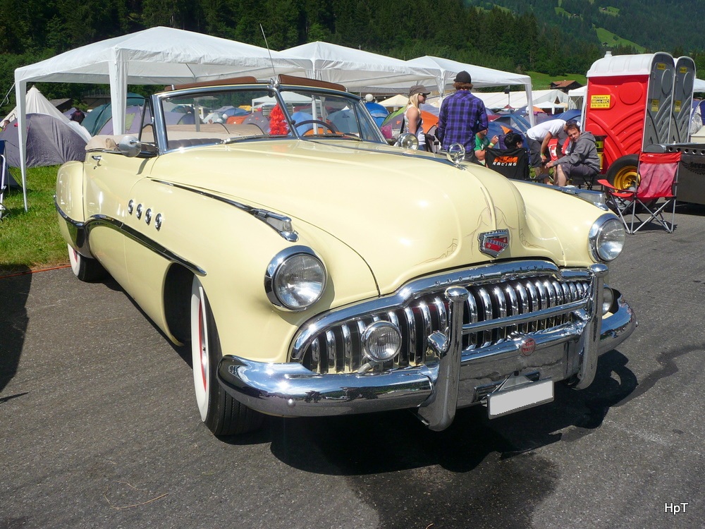 Oldtimer Buick Eight Cabriolet in St.Stephan am 02.07.2011