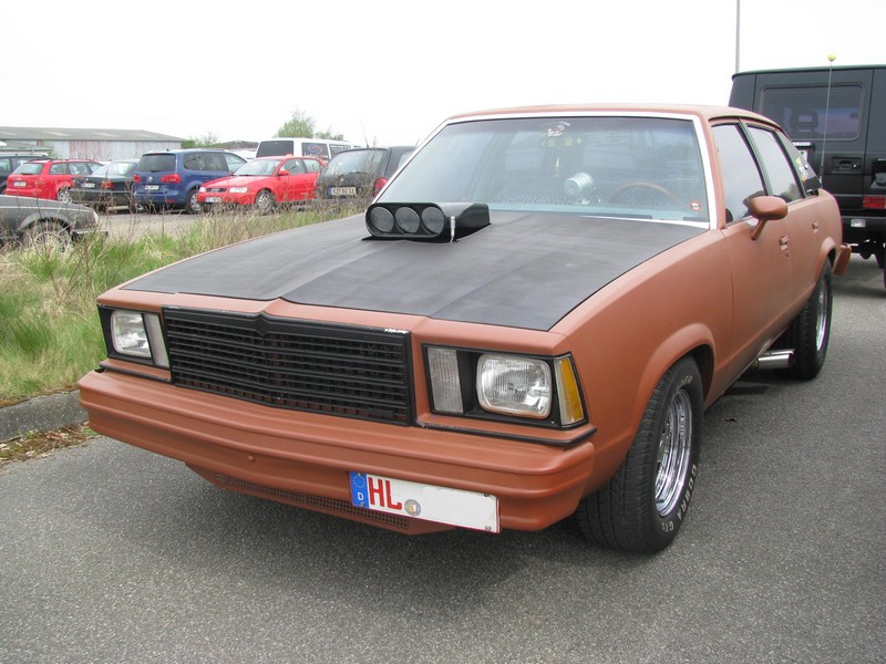 Oldtimer Muscle-Car auf Basis von Chevrolet Malibu aus der Hansestadt Lbeck konnte ich beim Oldtimer-Treffen in Lbeck-Blankensee ablichten. Lbeck [30.04.2012]