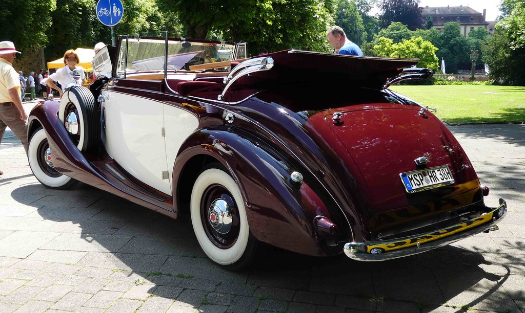 =Packard Six Convertible Coupe, Bj. 1938, 100 PS, 4015 ccm, steht anl. der ADAC Deutschland Klassik 2017 in Fulda, Juli 2017