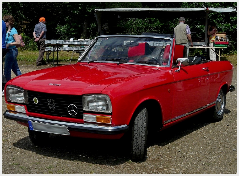 Peugeot 304 Cabrio aufgenommen beim Oldtimertreffen in Pr m