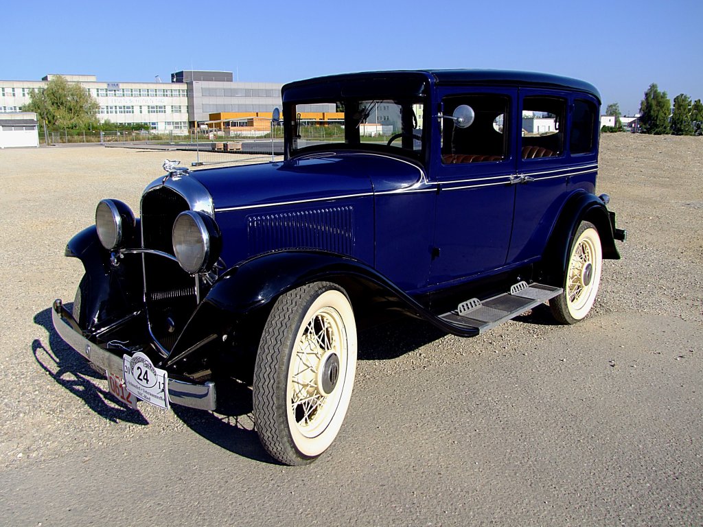 Plymouth PA-Sedan, 1931; 3200ccm; 56PS; hat sich zum 1.Schnauferl+Veteranentreffen in Ried eingefunden; 120818