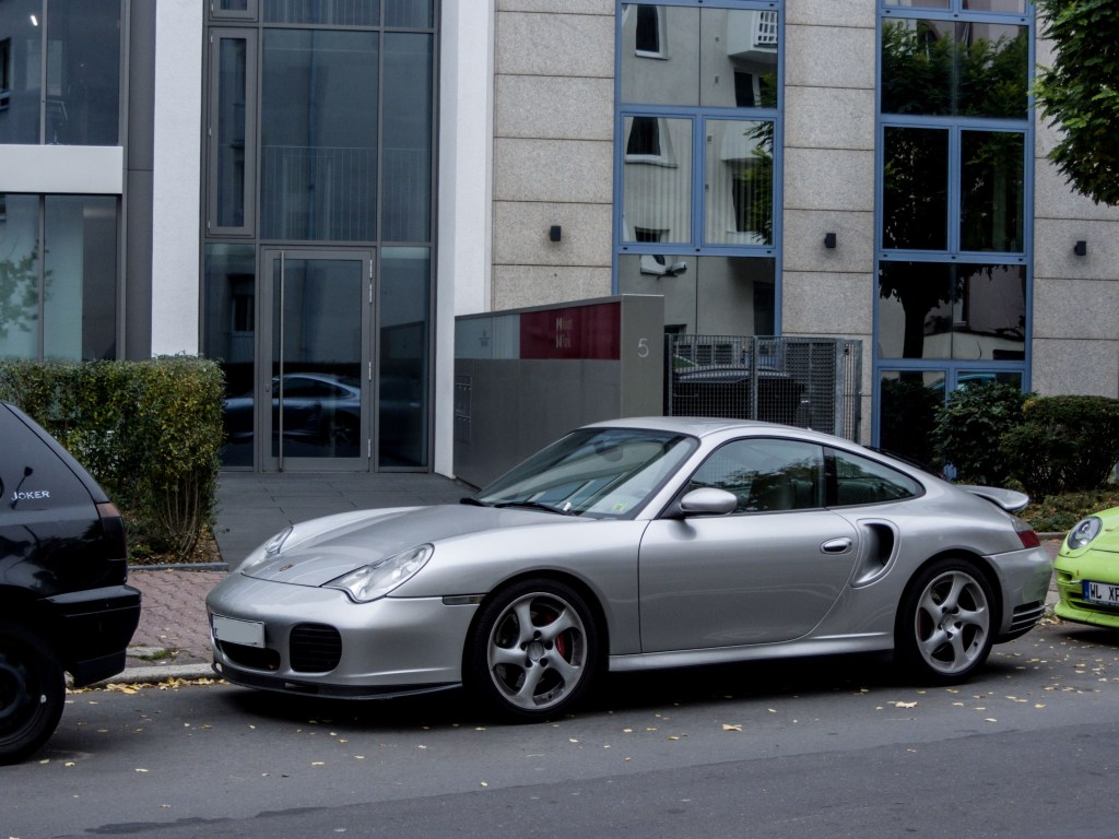 Porsche 911 (996) Turbo, gesehen am 24.10.2012.