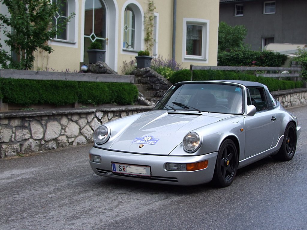Porsche911 nimmt an der Oldtimerrundfahrt in Neukirchen/Vckla teil;090705
