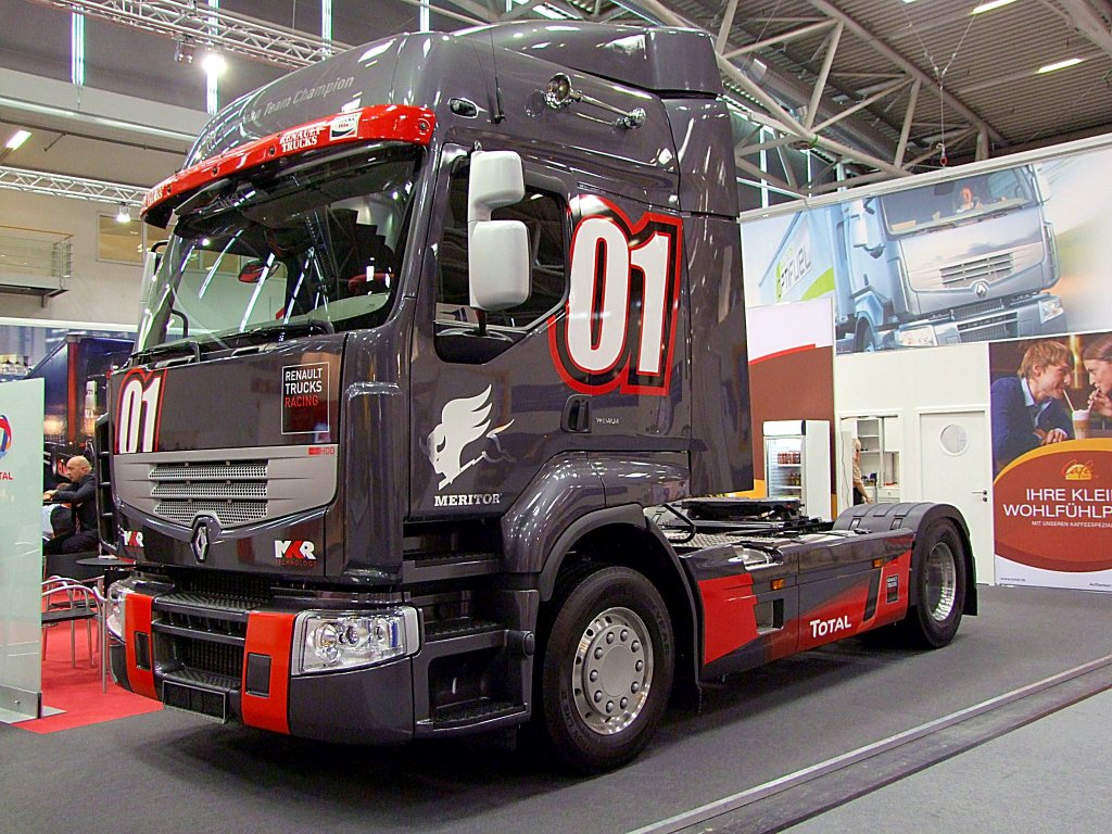 RENAULT Premium-Zugmaschine anlsslich der Transport-Logistic2011;110513