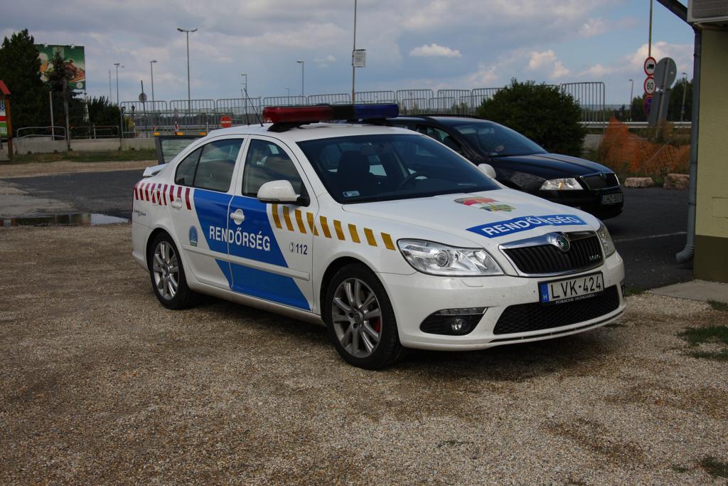 Rendrseg (Polizei) Fahrzeug der
Automarke Skoda - Oktavia in Hegyeshalom / Ungarn
27.08.2012