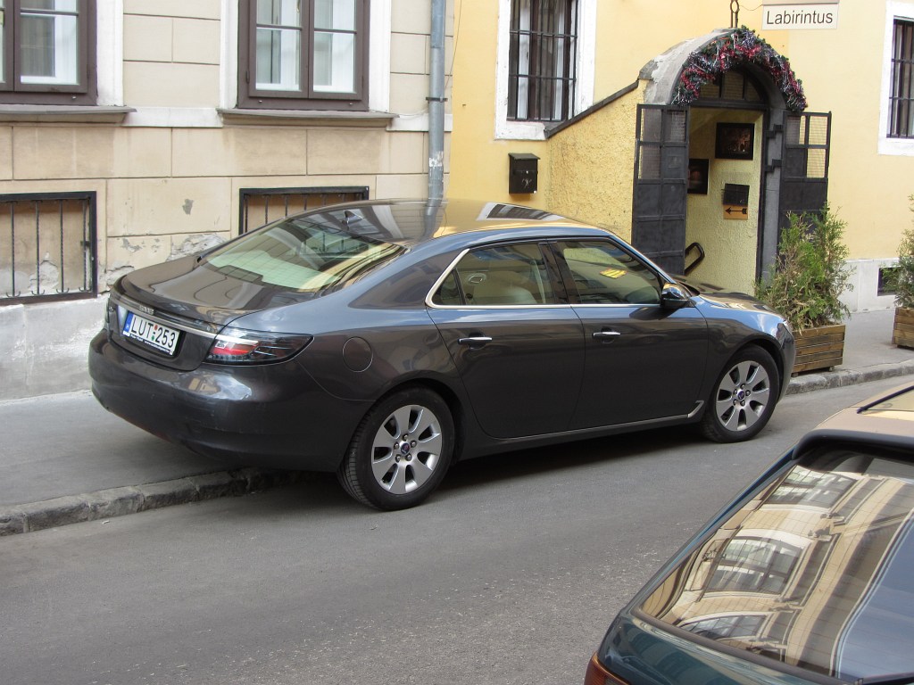Saab 9-5,  gesehen am 2012:04:29.