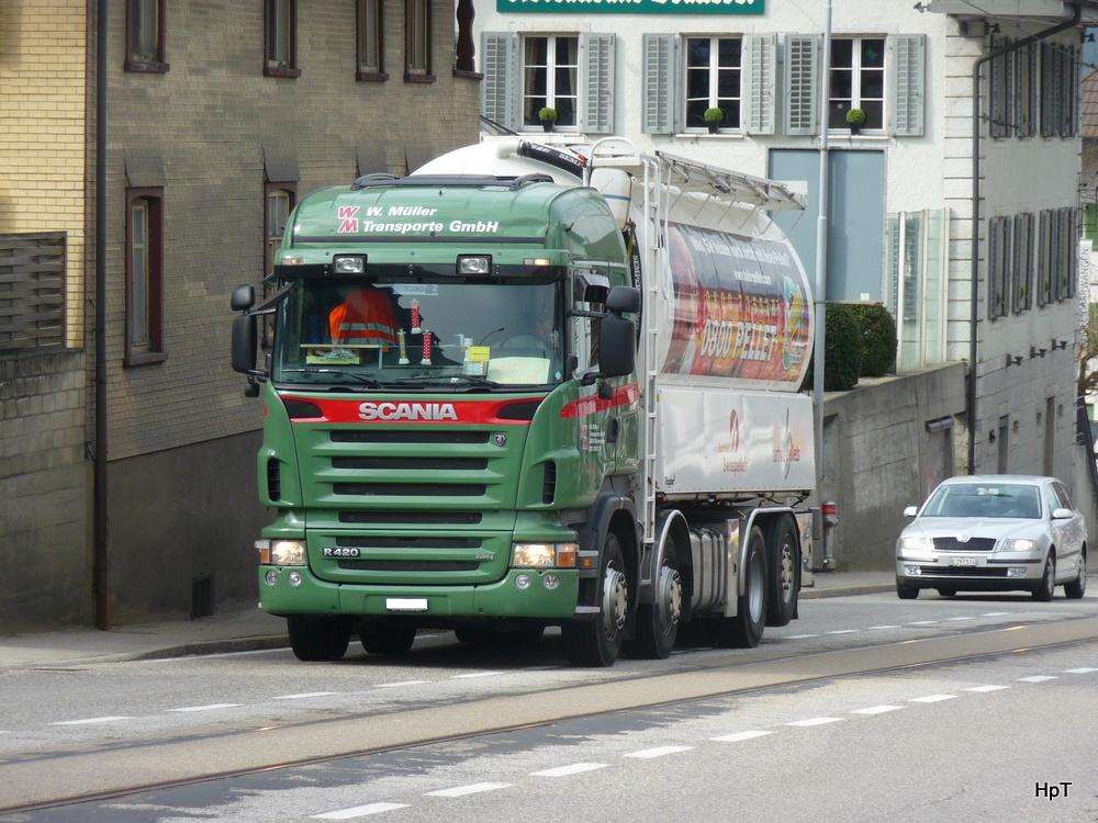 Scania R 420 Mehltransporter in Aarwangen am 25.03.2010