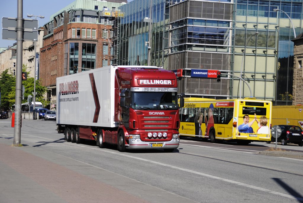 Scania Sattelzug, im Hamburg am 19. Juli 2010.