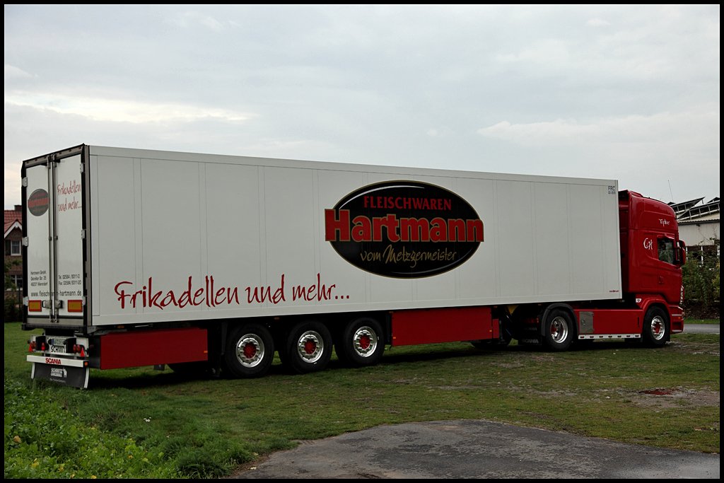 SCANIA TOPLINE \8/ R580(?) der Fleischwarenfabrik Hartmann aus Warendorf. (07.10.2009) 