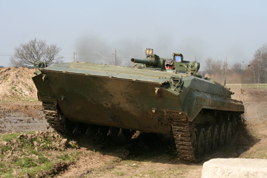 Schtzenpanzer BMP in Seehausen/Altmark am 02.04.2011