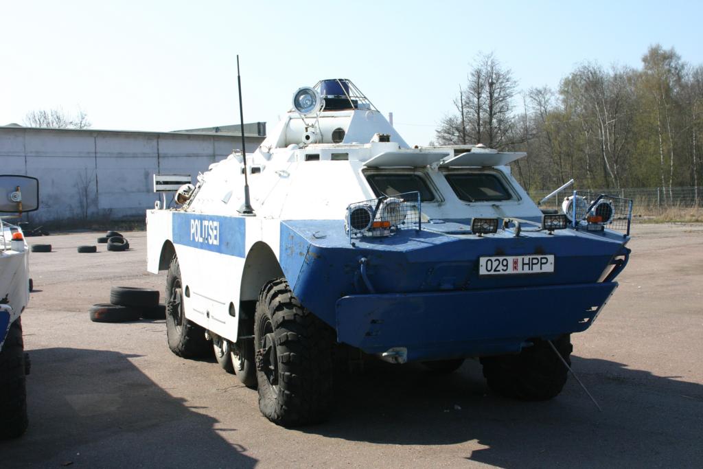 Sonderwagen der estnischen Polizei.
Aufgenommen bei einem Gast Besuch in Estland mit ausdrcklicher
Foto Erlaubnis am 3.5.2006 in Tallinn.
