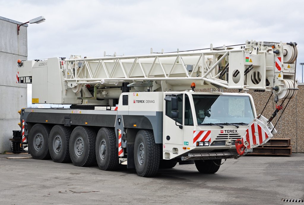 TEREX/DEMAG AC 120-1 Autokran, Euskirchen 25.02.2010