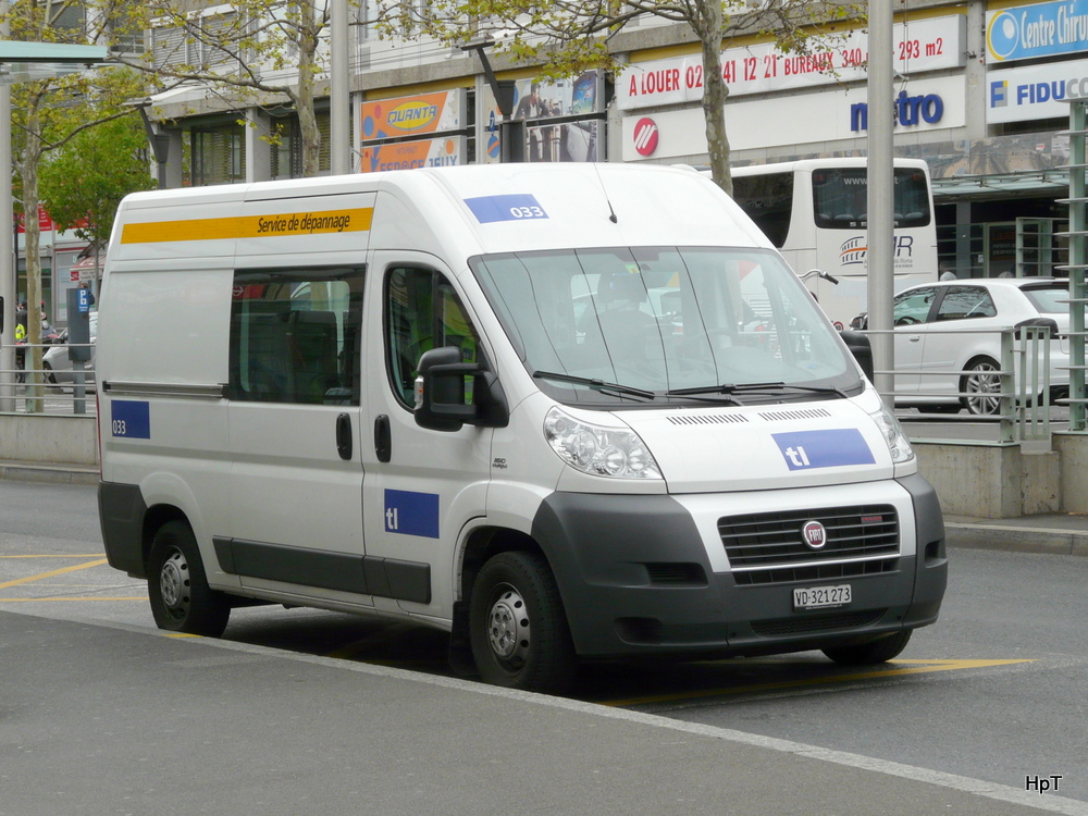 TL Lausanne - Fiat Kastenwagen unterwegs in Lausanne am 01.05.2012